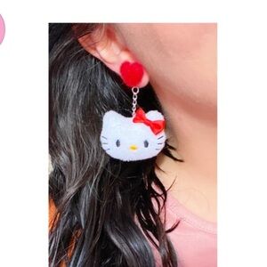 Hello Kitty femmedebloom Plush Red and White heart dangling Earrings